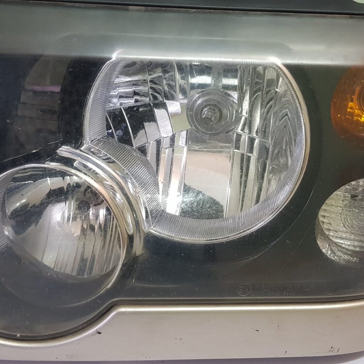 Land Rover Discovery 2 Left Facelift Headlight