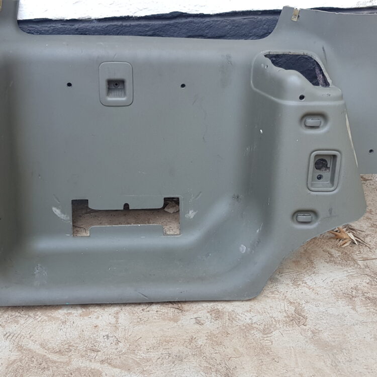 Land Rover Discovery 2 Rear Bottom Left Boot Trim