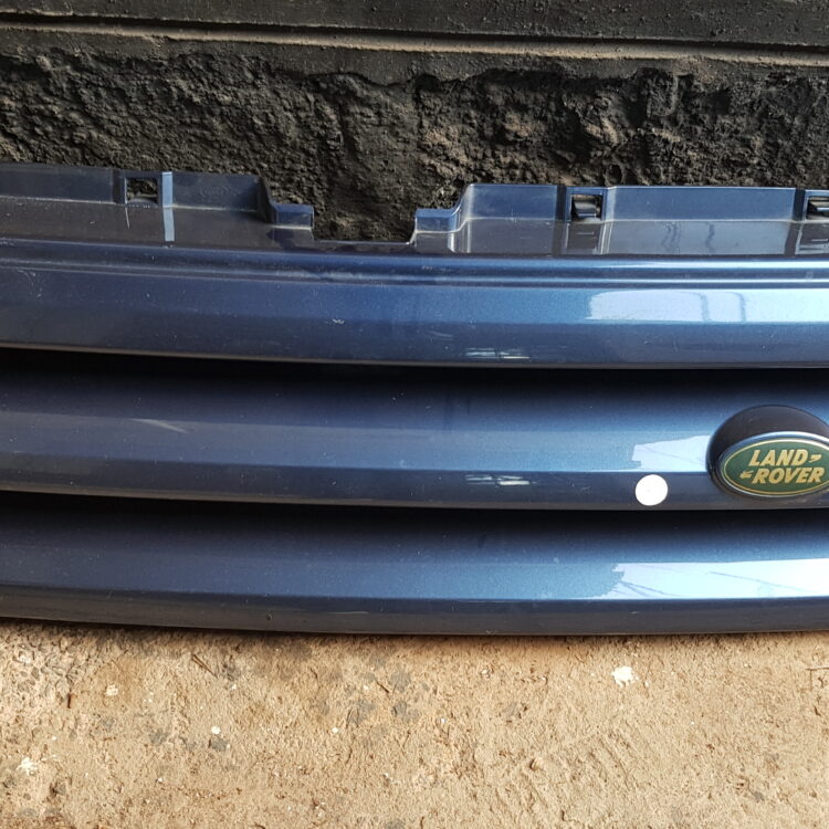 Land Rover Discovery 3 Grille