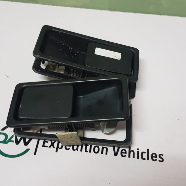 Land Rover Discovery 1 Left Side Door lock without key