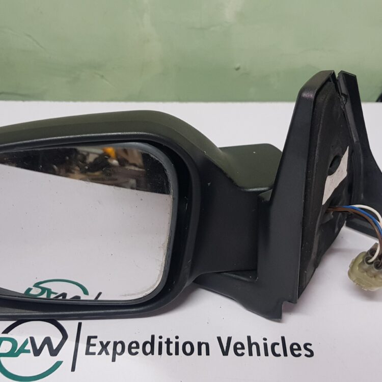 Land Rover Discovery 2 Non Power Fold Left Side Mirror