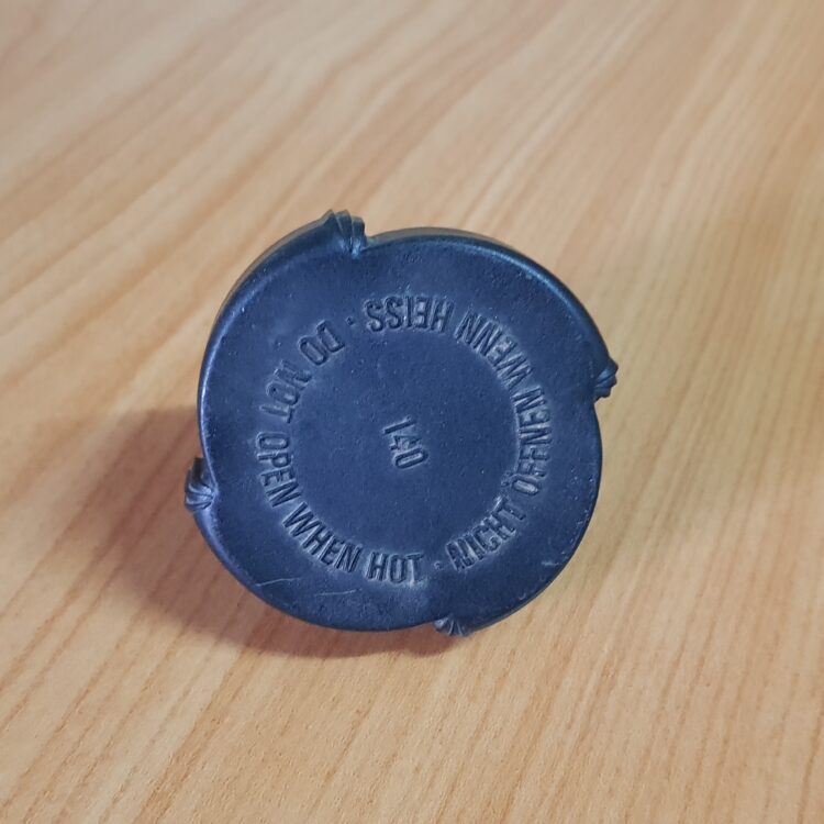 Land Rover Discovery 2 Coolant Cap