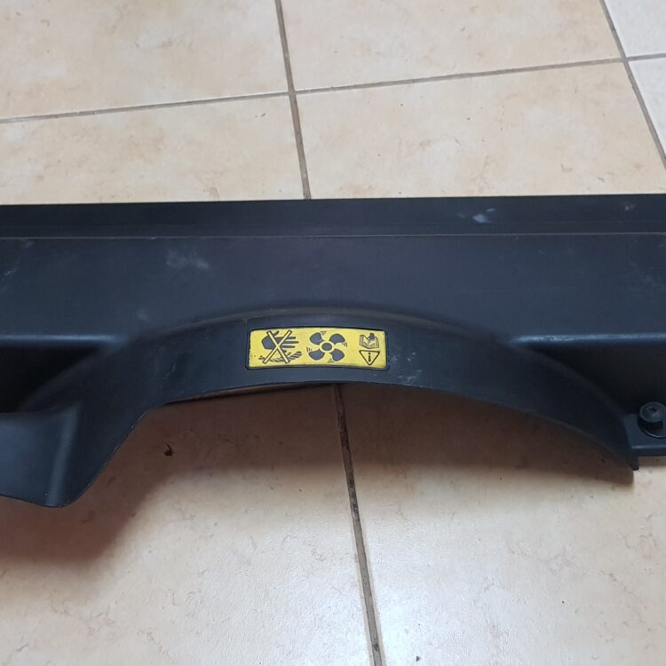 Land Rover Discovery 2 Top Radiator Fan Cover