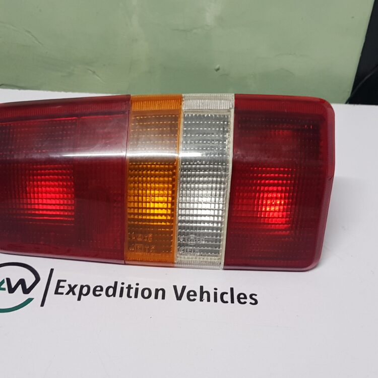 Land Rover Discovery 1 Right Rear light