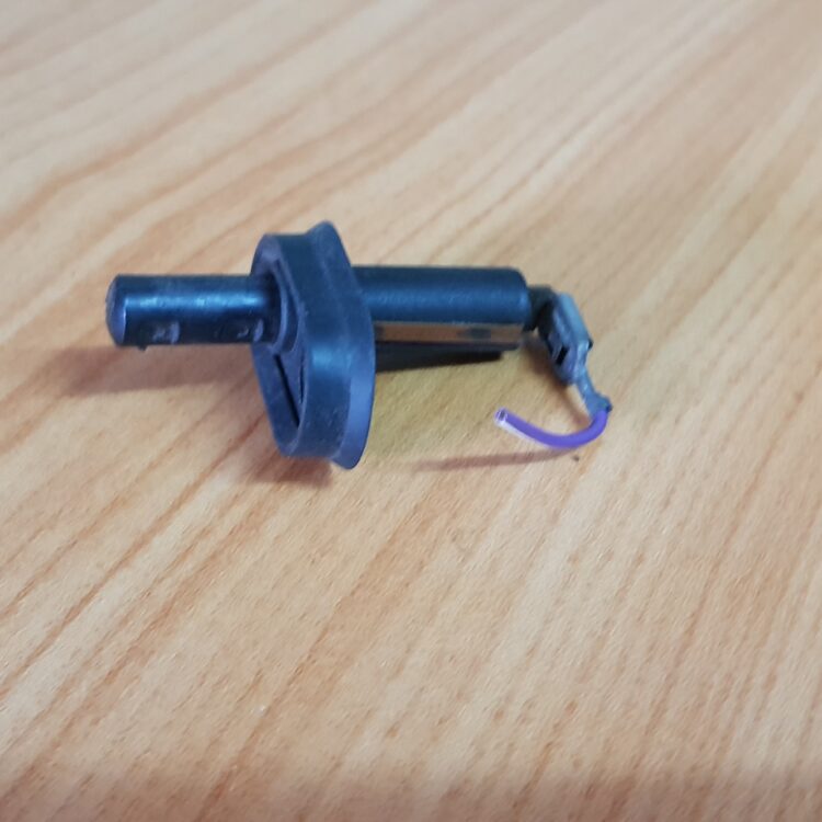 Land Rover Discovery 1 Door Courtesy Switch