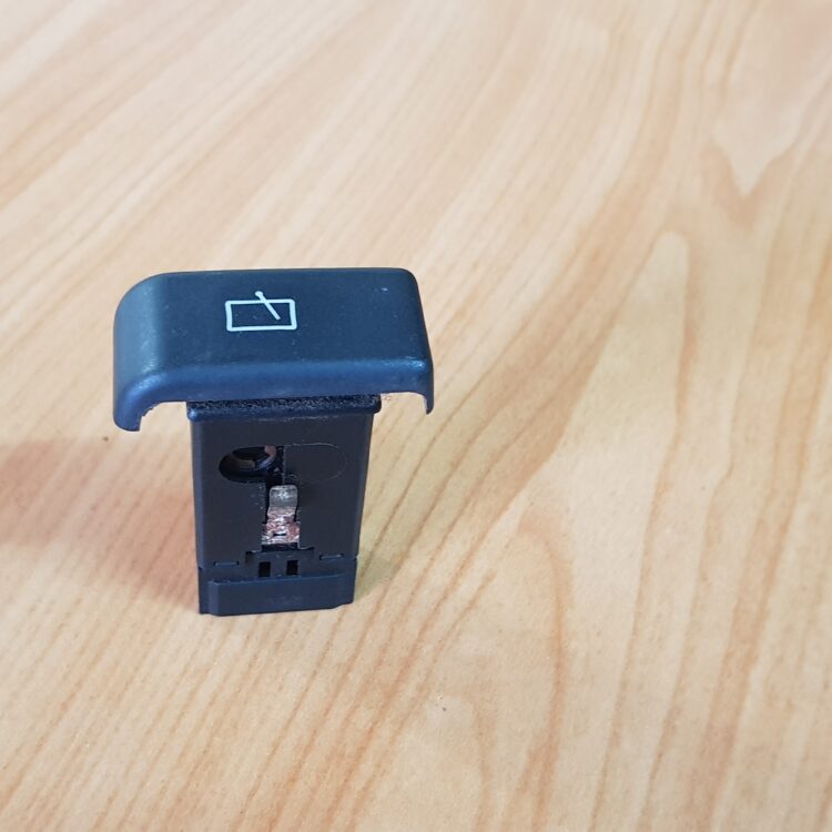 Land Rover Discovery 1 Rear wiper Switch